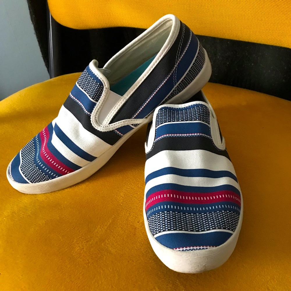 SeaVees Striped Baja Slip-On size 9